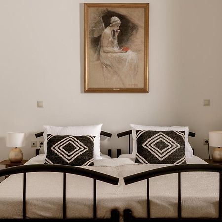 Amalthia Villa Mouzákion Buitenkant foto