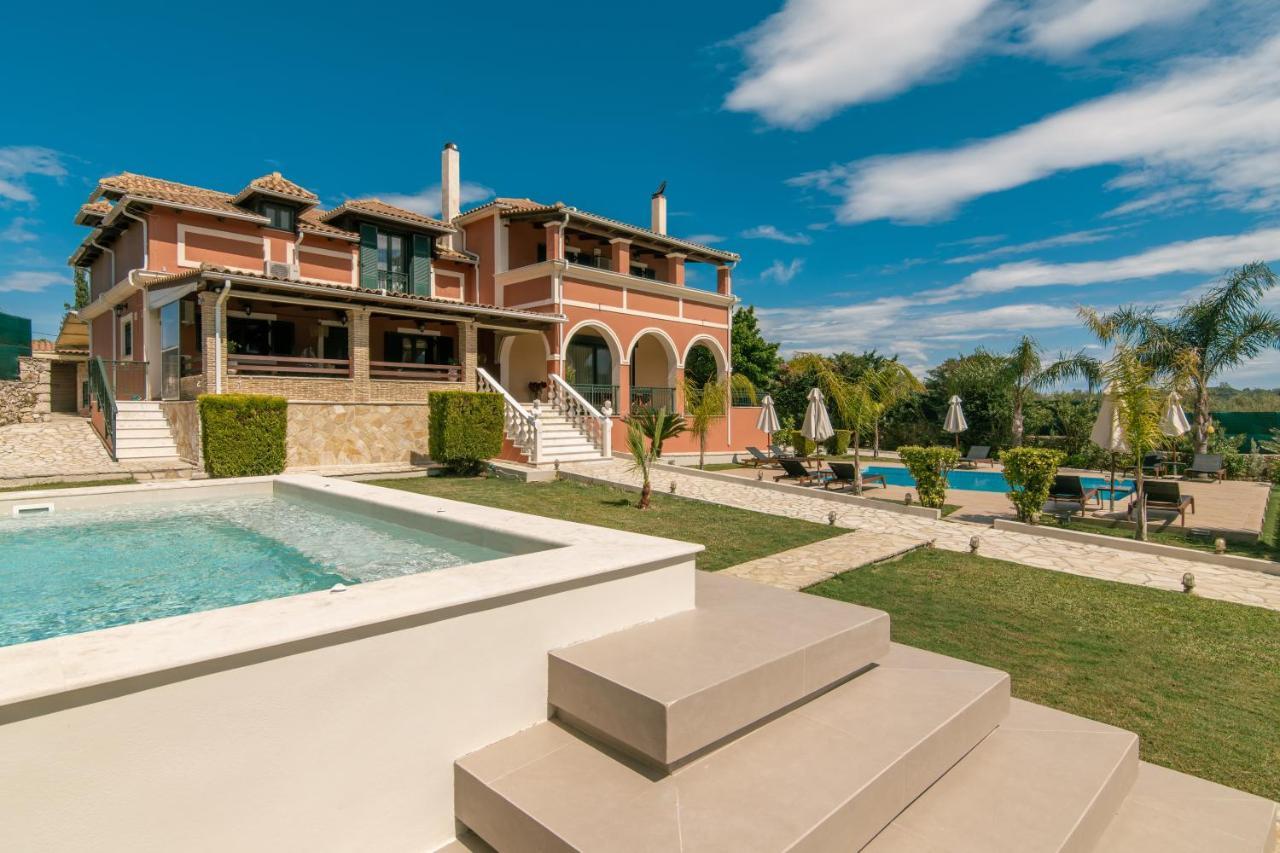 Amalthia Villa Mouzákion Buitenkant foto